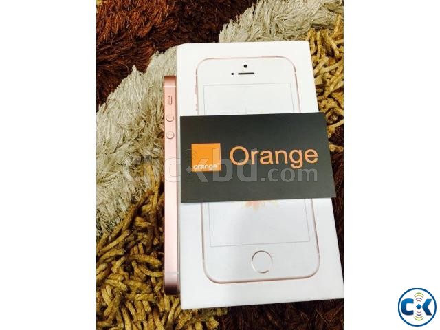 iphone SE rose gold full boxed large image 0