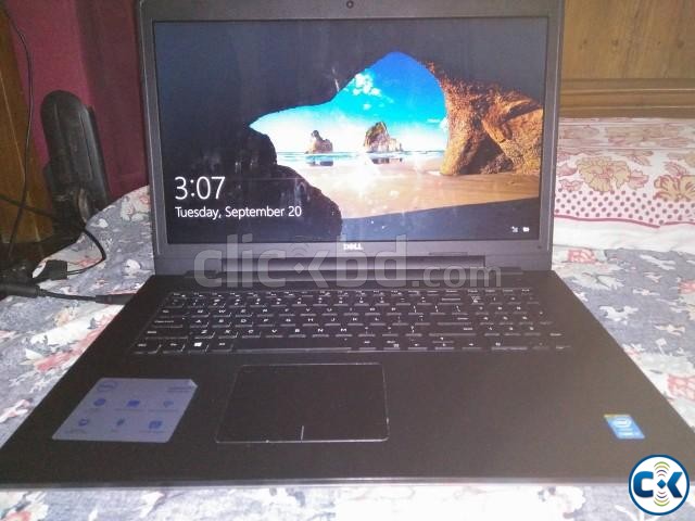 dell inspiron17 5000 series. Ram 8gb. 17.3 HD Displa large image 0