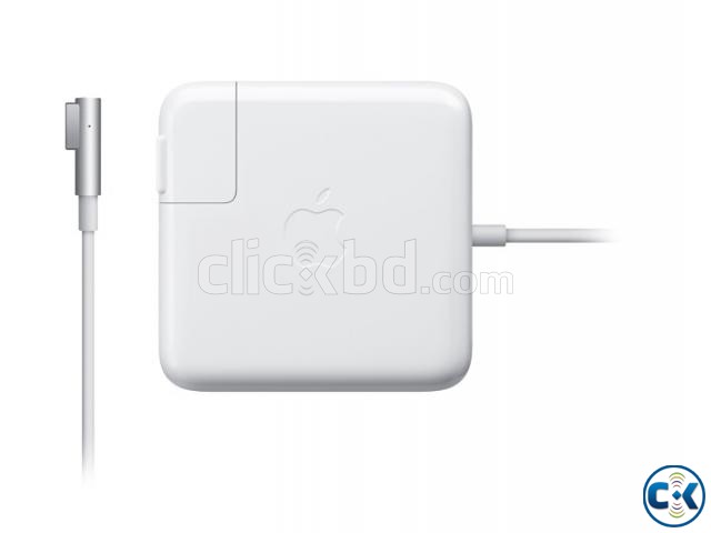 apple charger for macbook pro large image 0