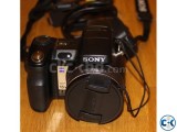 Sony DSC H7 15X Optical Zoom Made in Japan Good Condition