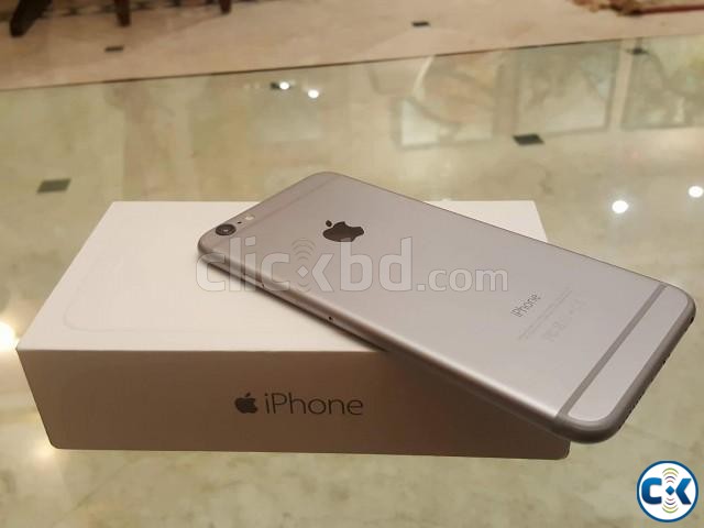 Iphone 6 64 gb in mint condition unlocked apace grey large image 0