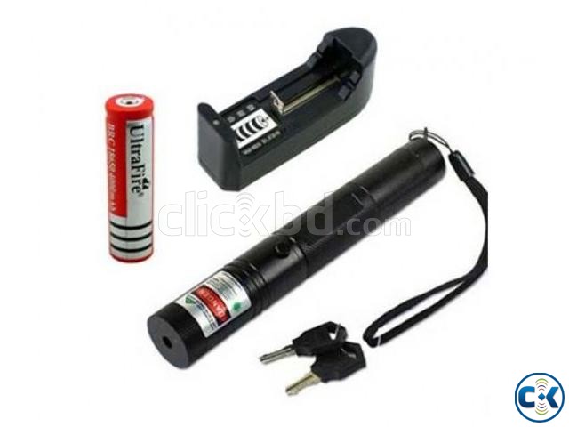 Rechargeable Green Laser Pointer intact pack large image 0