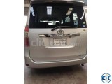 Toyota Noah silver 2007