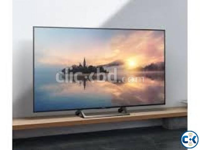 Sony Bravia 43X7500E smart flat screen television has 4K large image 0