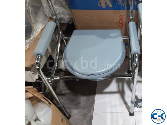 Height Adjustable Commode Chair with Wheels large image 2