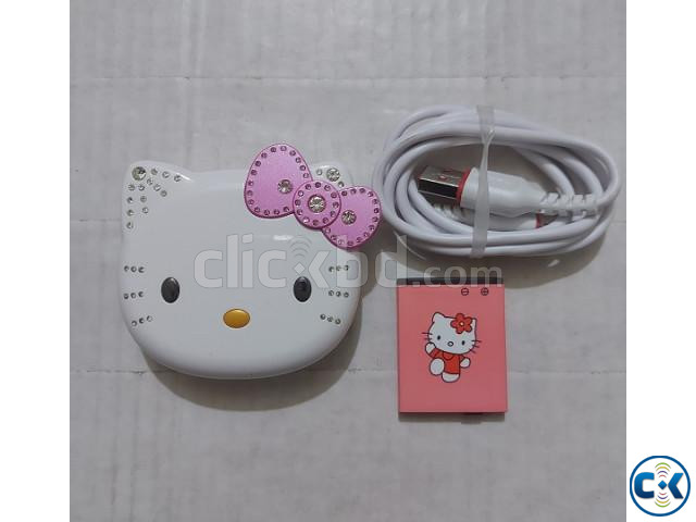 Hello Kitty K688 Mini Folding Mobile Phone - White large image 2