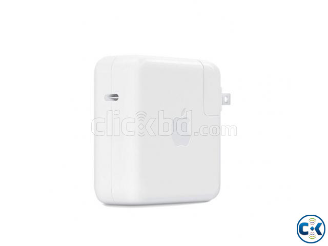 Apple 61W USB-C Power Adapter large image 1