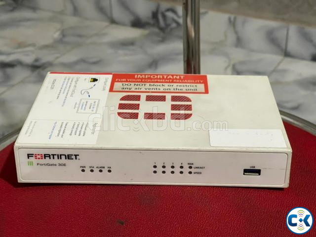 Fortinet FortiGate 30E FG-30E 5x 1GbE Port Network Security large image 1