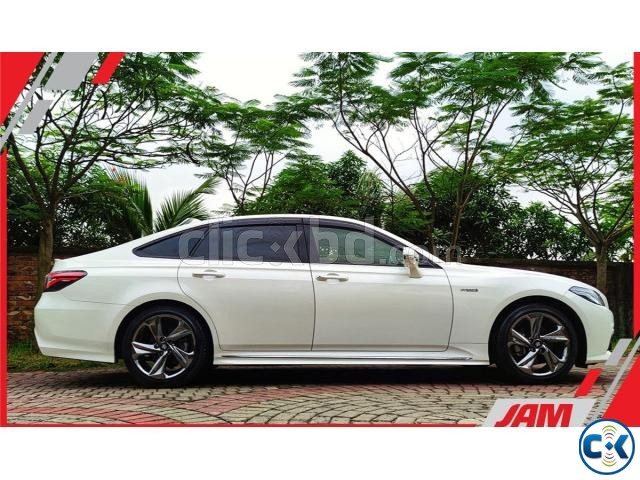 Toyota Crown RS Advance large image 1