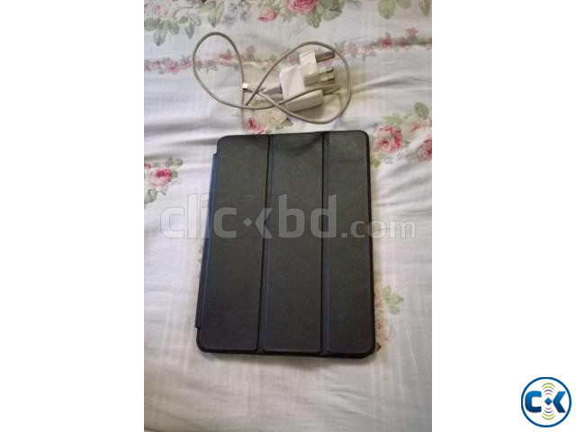 Apple iPad 2017 for Sale large image 4