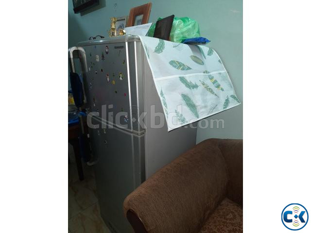 100 Fresh Working Sharp Freezer large image 2