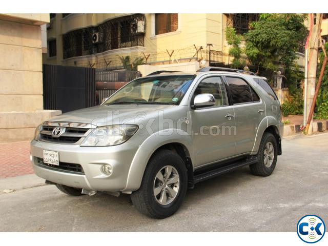 Toyota Fortuner 7 Seat Octane 2006 large image 1