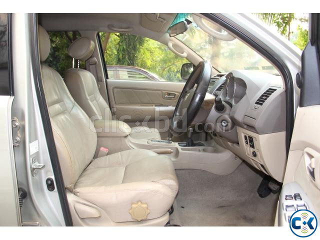 Toyota Fortuner 7 Seat Octane 2006 large image 2