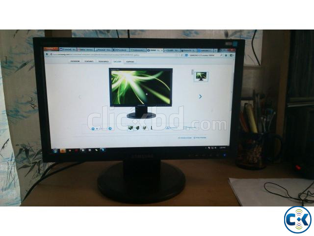 Brand SAMSUNG Type LCD monitor Model 740NW large image 0