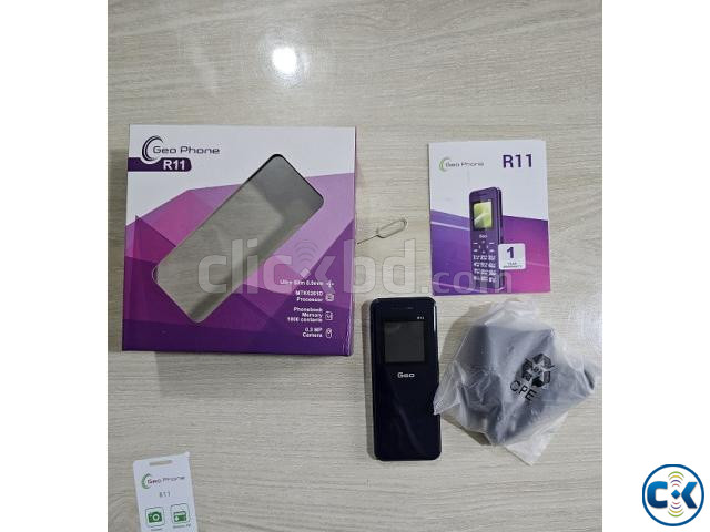 Geo R11 Mini Phone Touch Keypad Gold large image 2