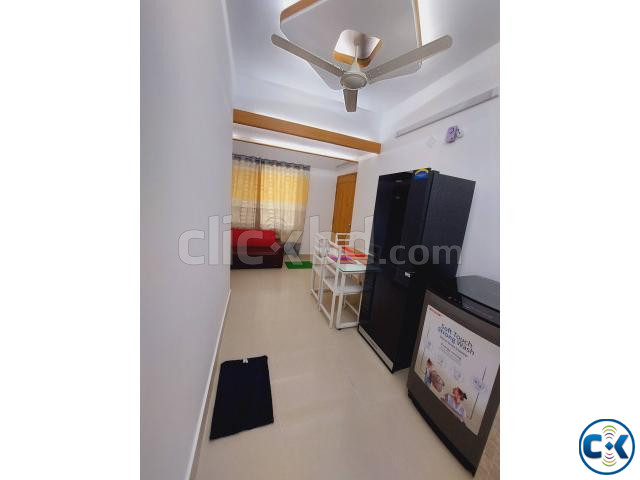 Furnished 1BHK Apartment Rent in Bashundhara large image 2