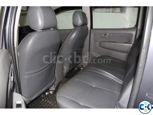 Toyota Hilux Double cabin Pickup 2011 large image 4