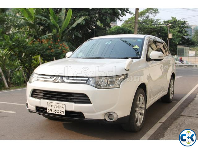 Mitsubishi Outlander New Shape 7 Seat 2012 large image 0