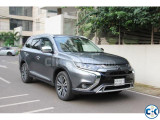 Mitsubishi Outlander New Shape 4WD Sunroof 2021