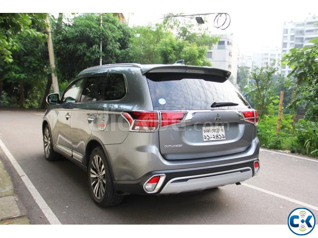 Mitsubishi Outlander New Shape 4WD Sunroof 2021 large image 2