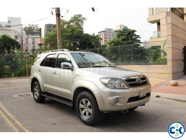 Toyota Fortuner 7 Seat Octane 2006 large image 0