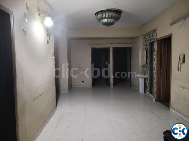 1665 sft used 1913 sft brand new flat at Shantinagar large image 4