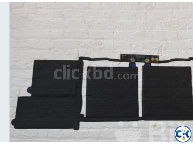 Macbook pro a1990 battery replacement with a genuine A1953 large image 0