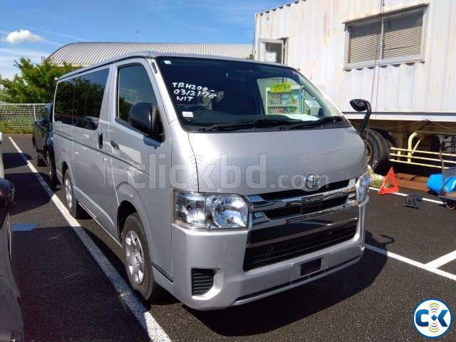 TOYOTA HIACE LONG DX GL PACK 2019 MODEL large image 0