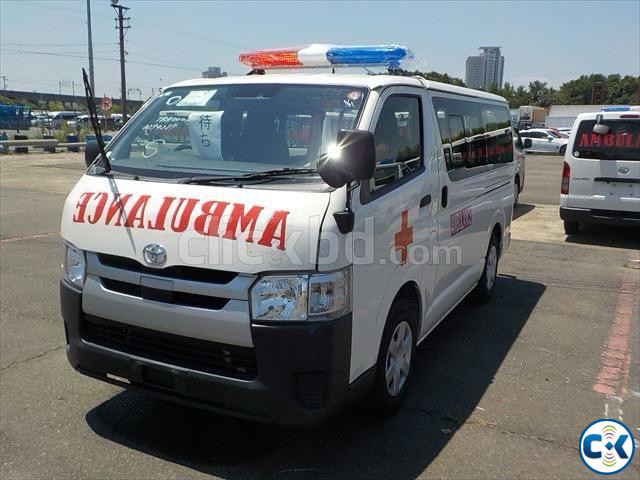 TOYOTA HIACE AMBULANCE LONG DX PACK 2019 large image 1