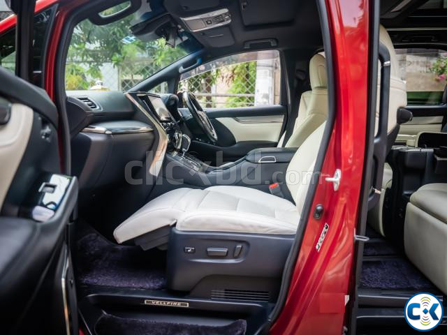 Toyota Vellfire Executive Lounge E-Four Sunroof large image 1