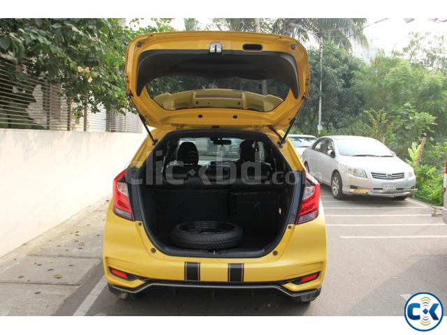 Honda Fit S Package Grade-4 2018 large image 4