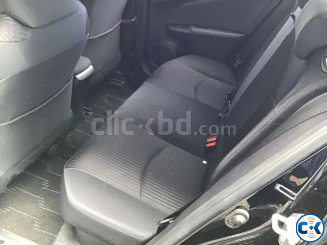 Toyota Prius S Safety Plus Package 2018 large image 3