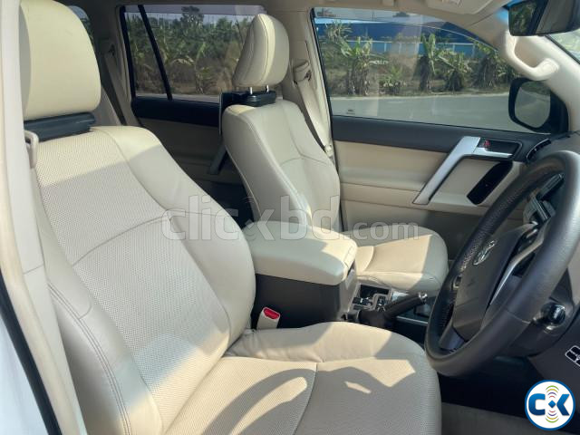 Toyota Land Cruiser Prado TX LTD. 2018 large image 2