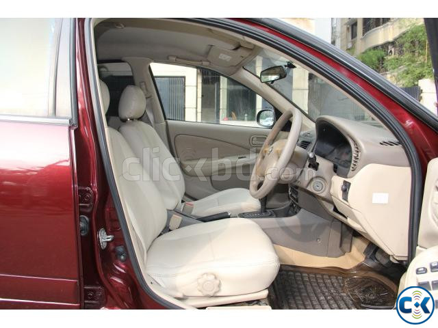 Nissan Sunny EX Saloon New Shape large image 3