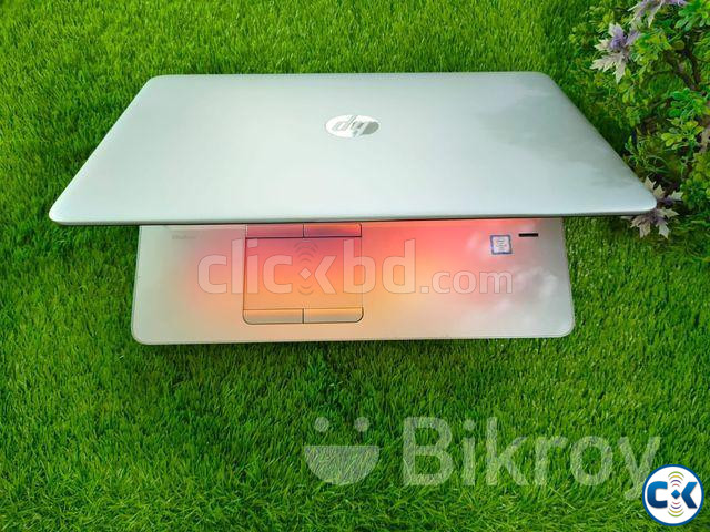 HP 850 TOUCH Core i5 6th Gen 8GB RAM 256GB SSD 15.6  large image 2