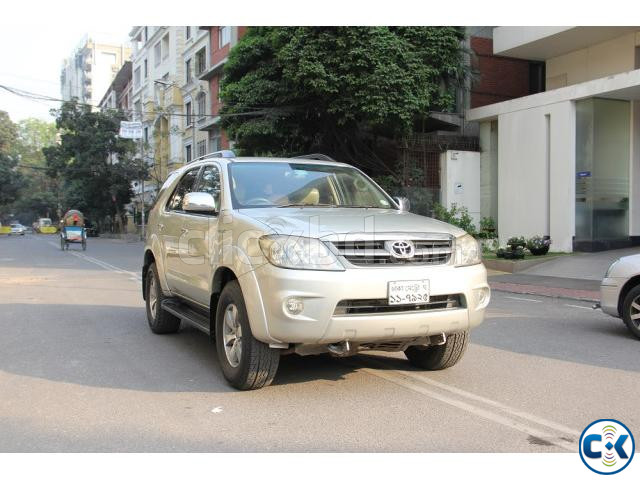 Toyota Fortuner 2006 large image 1