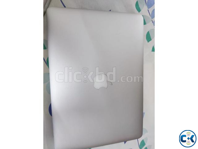 Apple MacBook Air 6 2 Core i5 large image 1