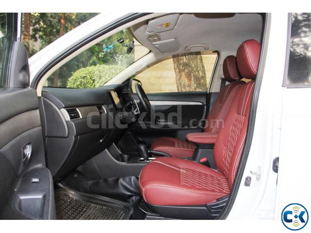 Mitsubishi Outlander New Shape 7 Seat 2012 large image 3