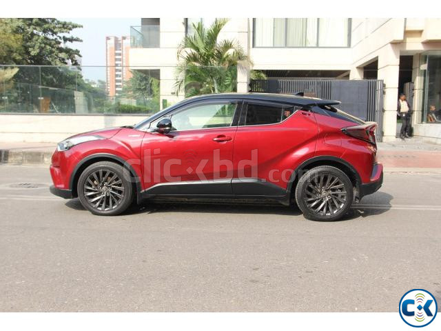 Toyota C-HR G-LED 2017 large image 0