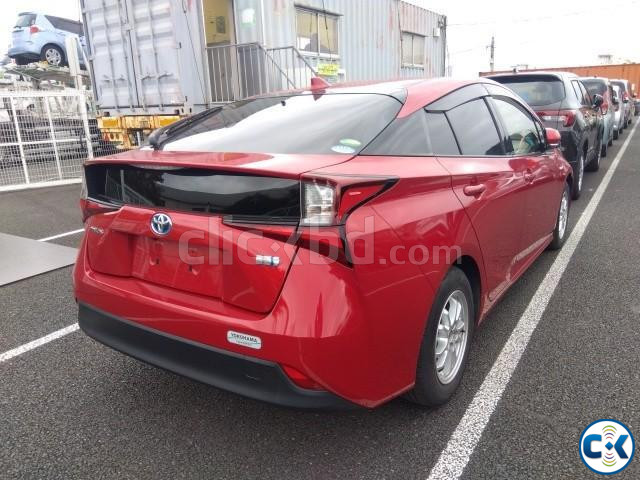 TOYOTA PRIUS S PACKAGE 2019 MODEL large image 2