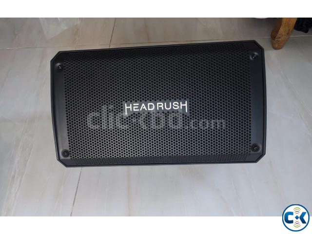 HeadRush FRFR-108 2000W Full-Range Powered Guitar Cabinet large image 1