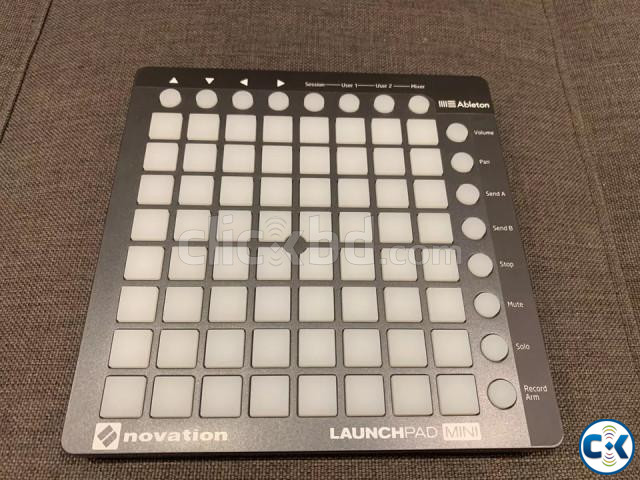 Novation Launchpad mini mk1 large image 0