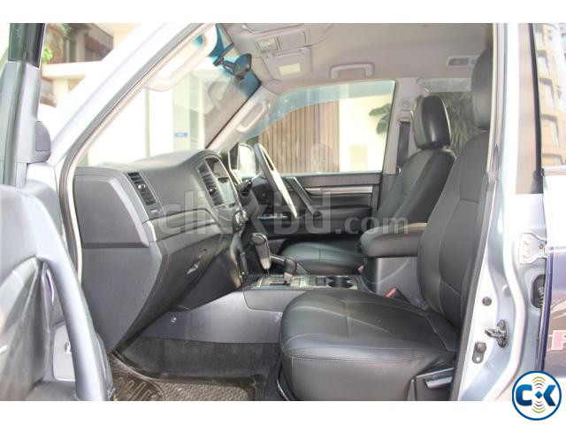 Mitsubishi Pajero Exceed V93 2006 large image 3