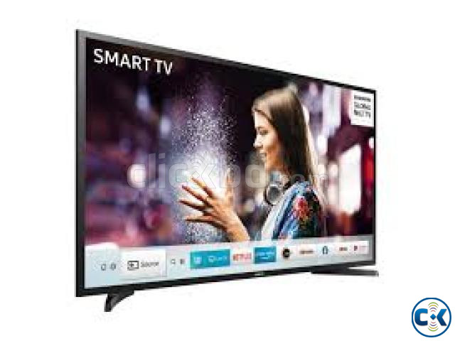 32 Samsung T4400 HD LED Smart TV. large image 1