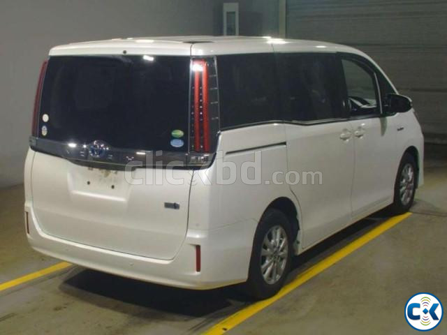 TOYOTA NOAH HYBRID X PACKAGE 2019 MODEL large image 1