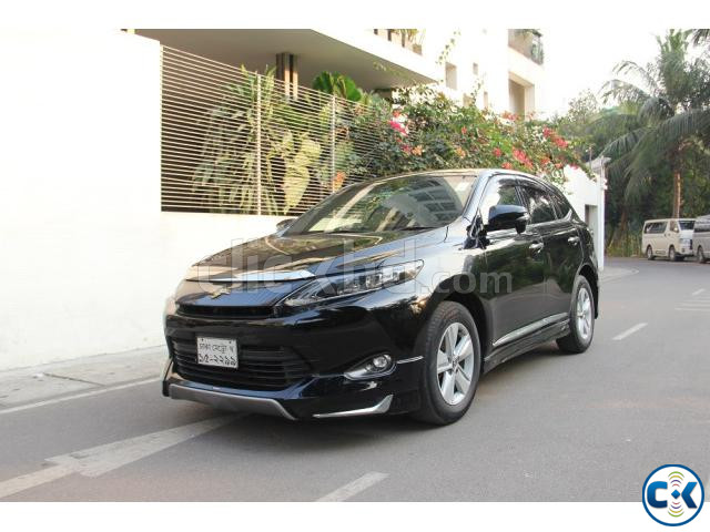 Toyota Harrier Premium Package Power Seat 2013 large image 0