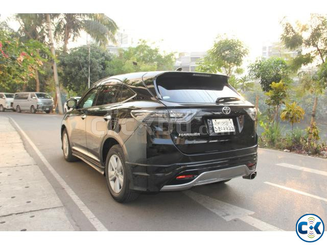 Toyota Harrier Premium Package Power Seat 2013 large image 1