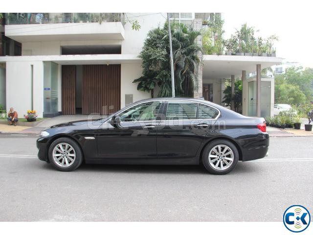 BMW 520i Octane Sunroof 2011 large image 2