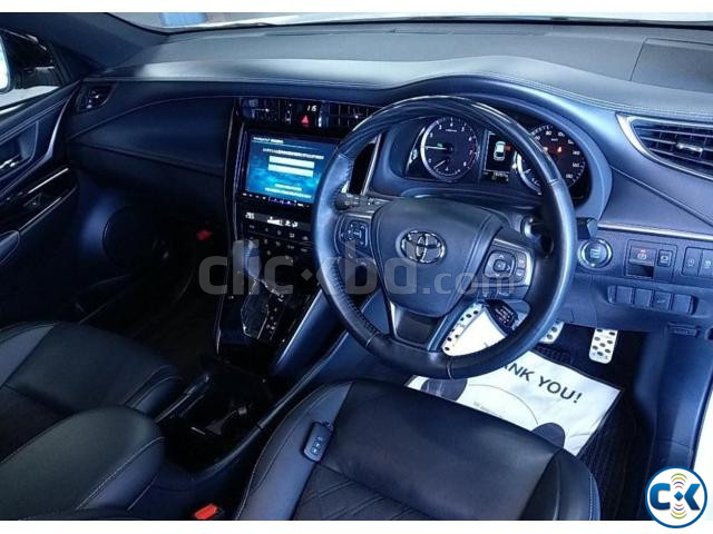 TOYOTA HARRIER PREMIUM NON HYBRID 2020 MODEL large image 3