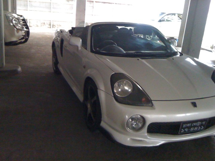 2002 TOYOTA MRS 5 SPEED MT CONVERTIBLE - URGENT SALE  large image 0